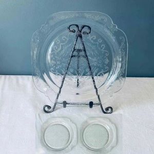 Set of '2' Vintage Glass Federal Depression Madrid Dinner Plates, Plate 10 3/8"